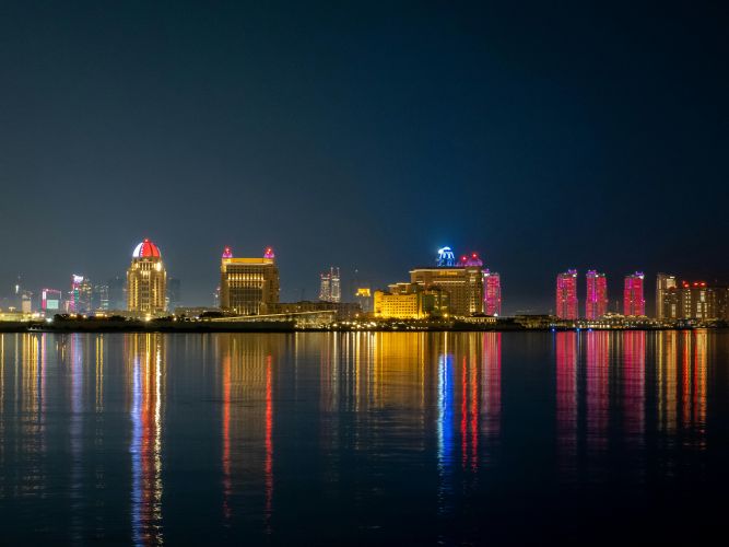 img-slider